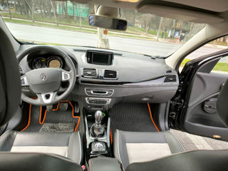 Renault Megane foto 6