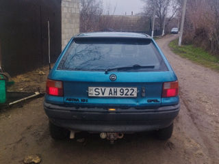 Opel Astra foto 3