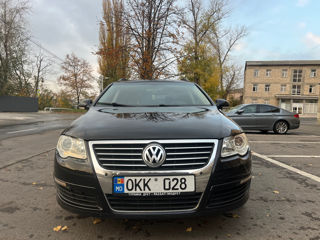 Volkswagen Passat foto 2