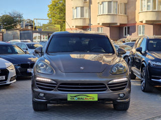 Porsche Cayenne foto 2