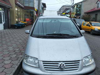 Volkswagen Sharan foto 3