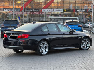 BMW 5 Series foto 4