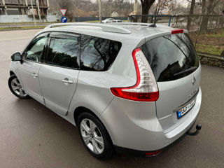 Renault Grand Scenic foto 9