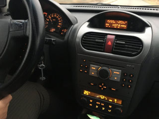 Opel Corsa foto 4