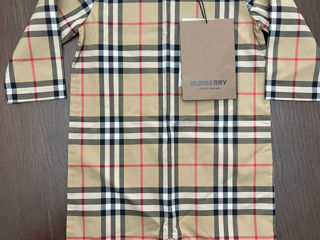 Burberry foto 2