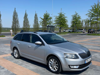 Skoda Octavia foto 2