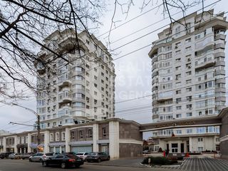 Spațiu în chirie - 93 mp, Centru, str. București foto 15