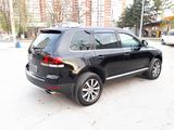 Volkswagen Touareg foto 4