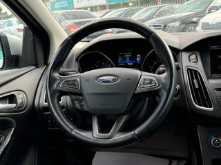 Ford Focus foto 11