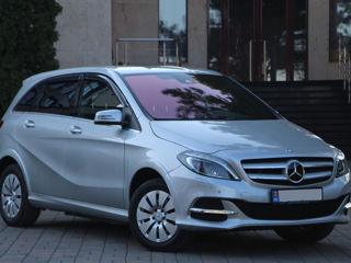 Mercedes B-Class foto 6