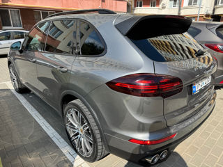 Porsche Cayenne foto 3