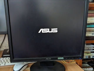 Asus NO. 150 19"  VB191T foto 1