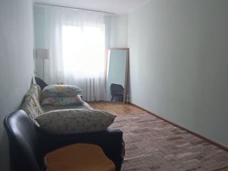 Apartament cu 2 camere, 45 m², Botanica, Chișinău foto 4