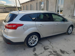 Ford Focus foto 2