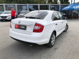 Skoda Rapid foto 4