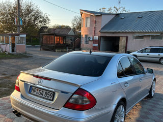 Mercedes E-Class foto 10