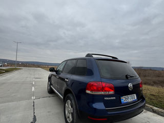 Volkswagen Touareg foto 3