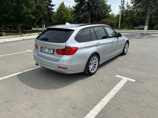 BMW 3 Series Touring foto 13