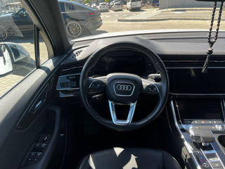 Audi Q7 foto 14