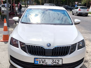 Skoda Octavia foto 1