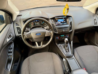 Ford Focus foto 6