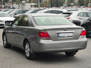 Toyota Camry foto 5