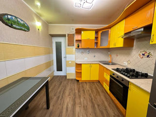 Apartament cu 2 camere, 56 m², Buiucani, Chișinău foto 9