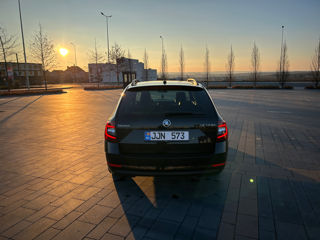 Skoda Octavia foto 3