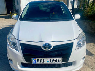 Toyota Auris foto 2