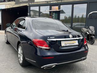 Mercedes E-Class foto 4