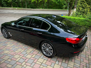 BMW 5 Series foto 2