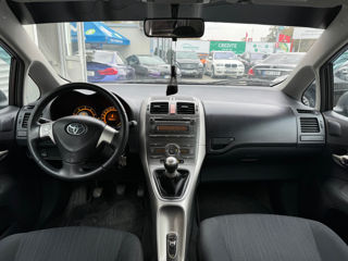 Toyota Auris foto 10