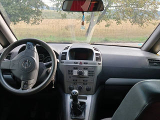 Opel Zafira foto 9