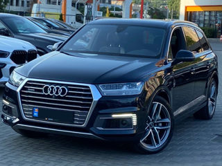 Audi Q7 e-tron foto 1