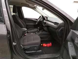 Ford Kuga foto 3