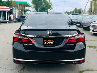 Honda Accord foto 5