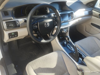 Honda Accord foto 8