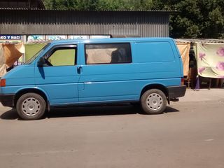 Volkswagen Transporter foto 1