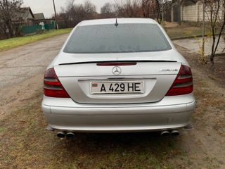 Mercedes E-Class foto 4