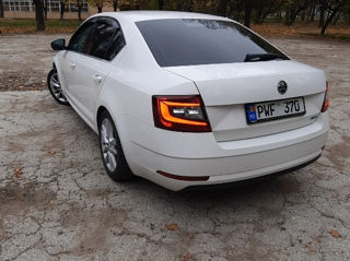 Skoda Octavia foto 2