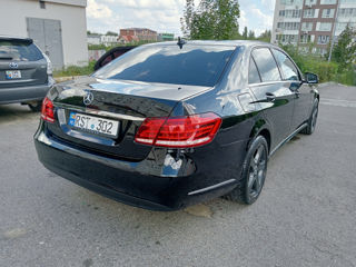 Mercedes E-Class foto 8