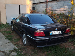 BMW 7 Series foto 5