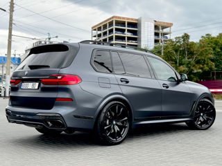 BMW X7 foto 2