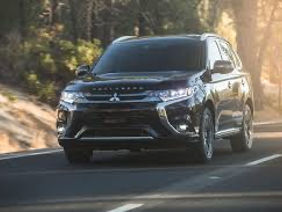 Mitsubishi Outlander foto 1