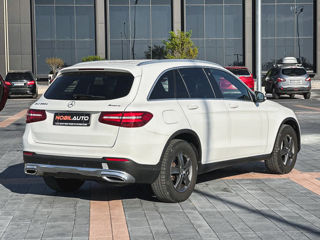 Mercedes GLC foto 5