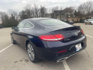 Mercedes C-Class Coupe foto 3