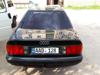 Audi 100 foto 3