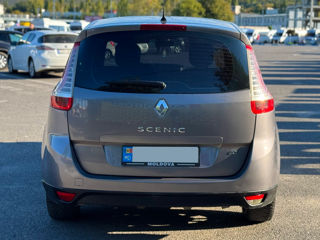 Renault Grand Scenic foto 6