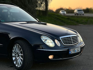 Mercedes E-Class foto 5