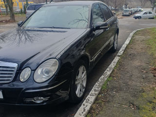 Mercedes E-Class foto 5